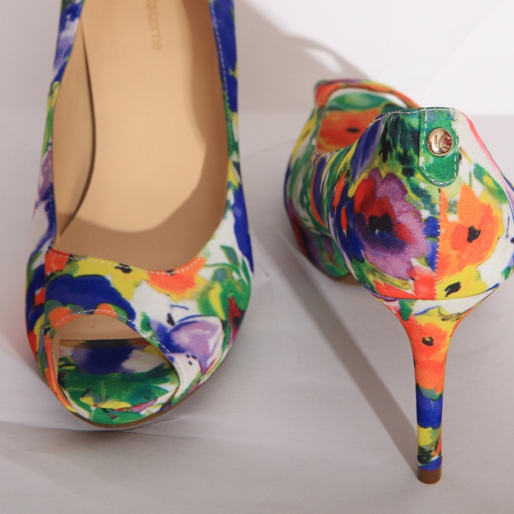 Bright Floral Peep-Toe Liz Claiborne High Heels - Picture 3 of 8